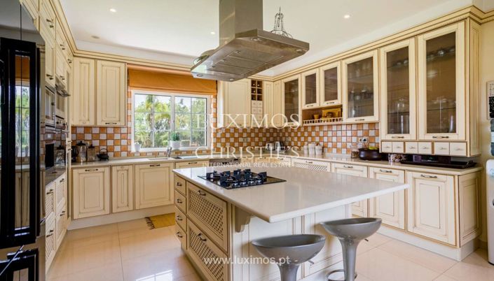 Image No.10-4 Bed Villa for sale