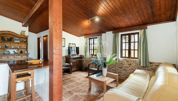 Image No.15-Commercial de 7 chambres à vendre à Lagos