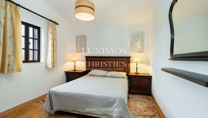 Image No.18-Commercial de 7 chambres à vendre à Lagos