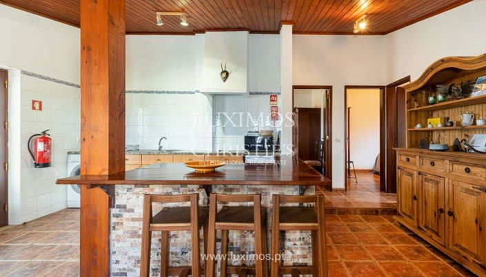 Image No.8-Commercial de 7 chambres à vendre à Lagos