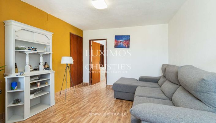 Image No.21-10 Bed Villa for sale