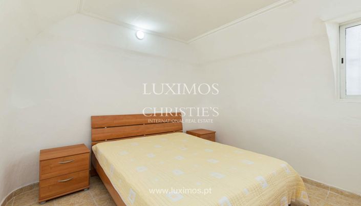 Image No.9-10 Bed Villa for sale