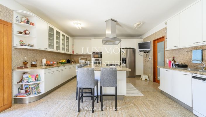 Image No.10-4 Bed Villa for sale