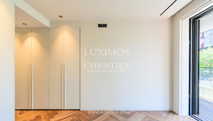 Image No.16-4 Bed Apartment for sale