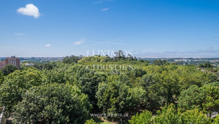 Image No.24-4 Bed Apartment for sale