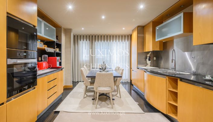 Image No.9-4 Bed Apartment for sale