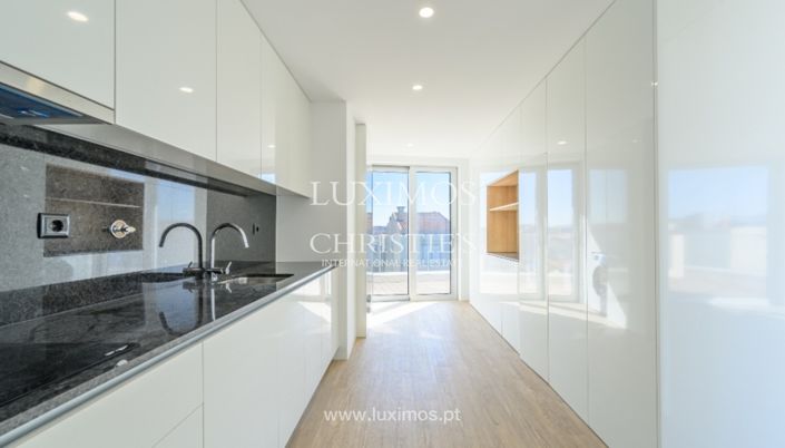 Image No.11-3 Bed Apartment for sale