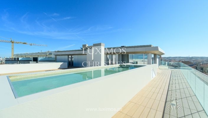 Image No.25-3 Bed Apartment for sale