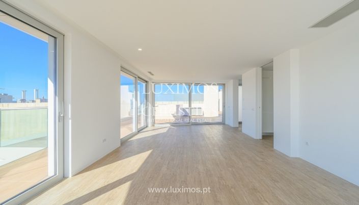 Image No.7-3 Bed Apartment for sale