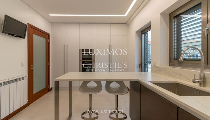 Image No.9-4 Bed Villa for sale