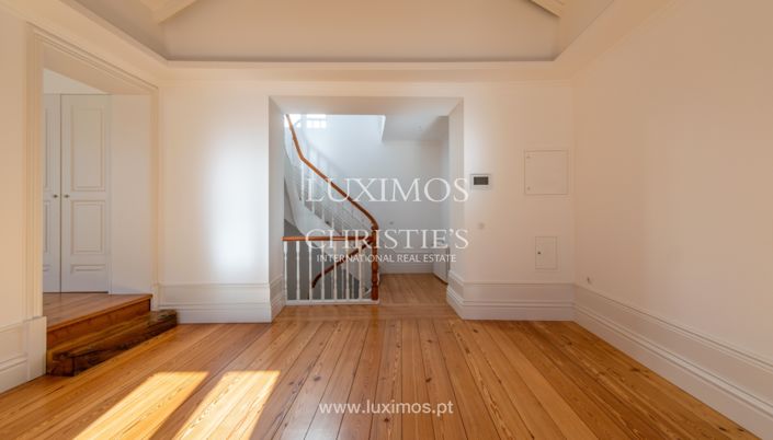 Image No.19-5 Bed Villa for sale