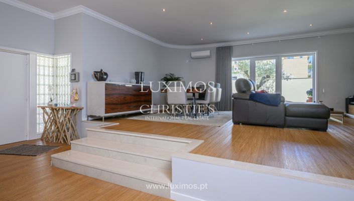 Image No.6-3 Bed Villa for sale