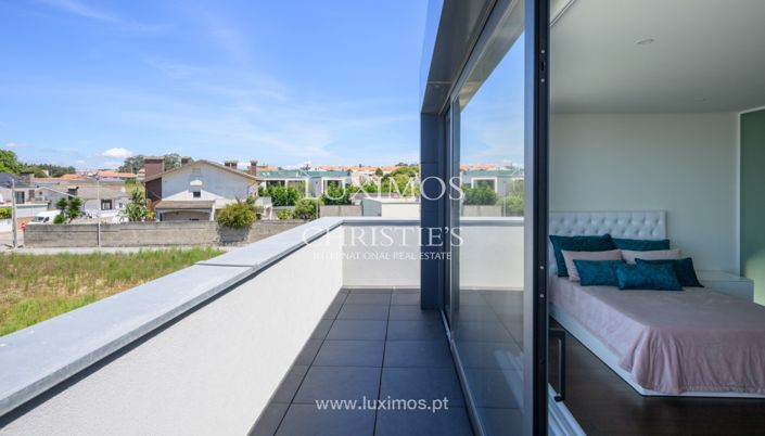 Image No.22-4 Bed Villa for sale