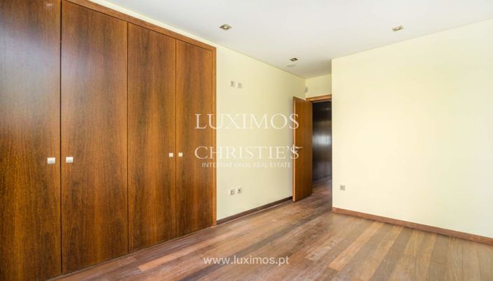 Image No.15-4 Bed Villa for sale