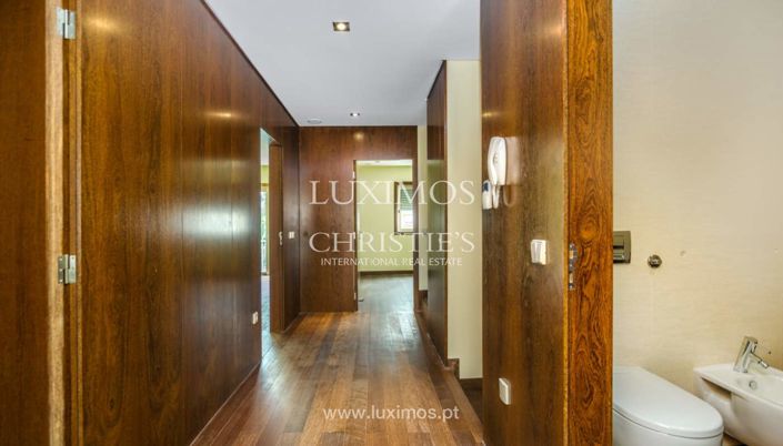 Image No.10-4 Bed Villa for sale