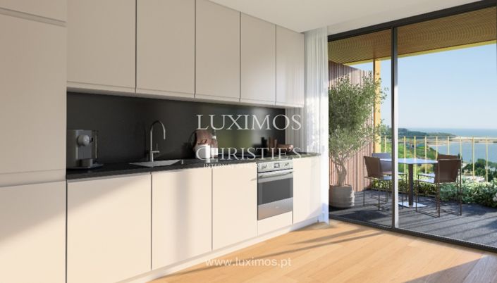 Image No.18-3 Bed Apartment for sale