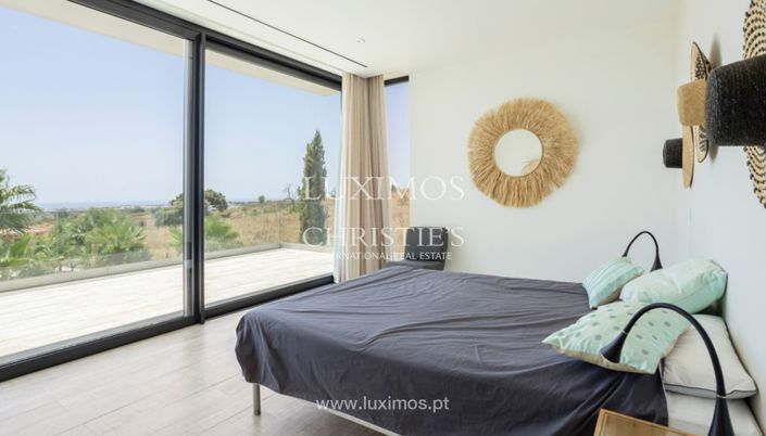 Image No.14-5 Bed Villa for sale