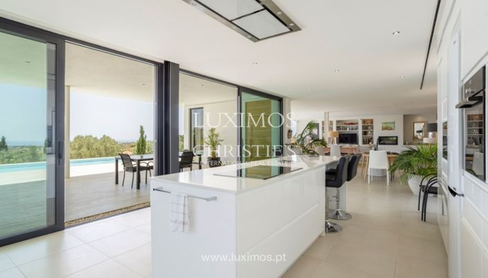 Image No.10-5 Bed Villa for sale