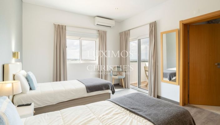 Image No.15-6 Bed Villa for sale