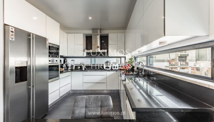 Image No.10-Villa de 5 chambres à vendre à Albufeira