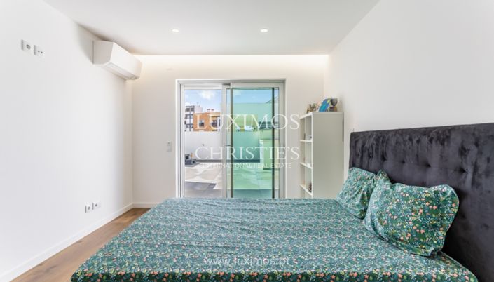 Image No.12-2 Bed Villa for sale