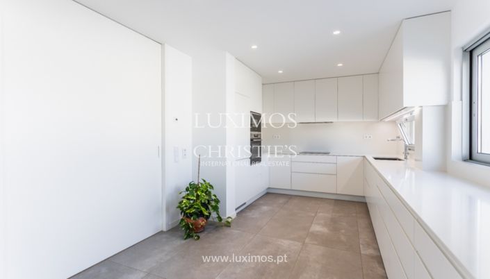 Image No.14-2 Bed Villa for sale