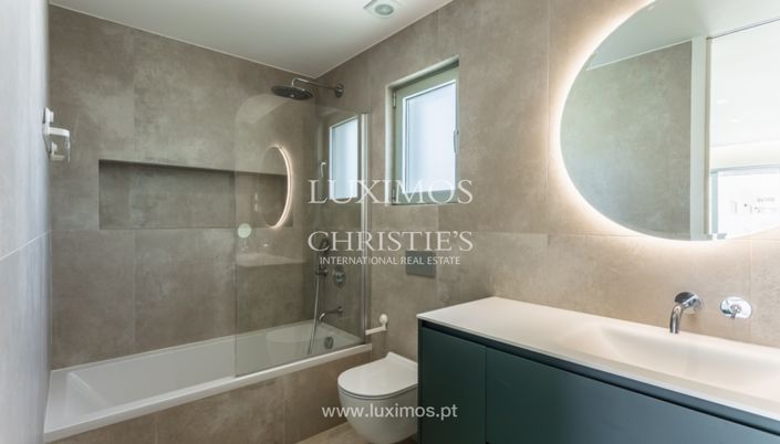 Image No.9-2 Bed Villa for sale