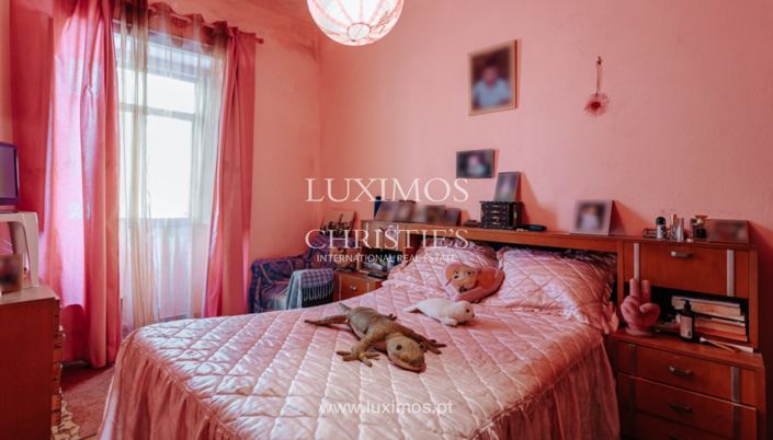 Image No.18-6 Bed Apartment for sale