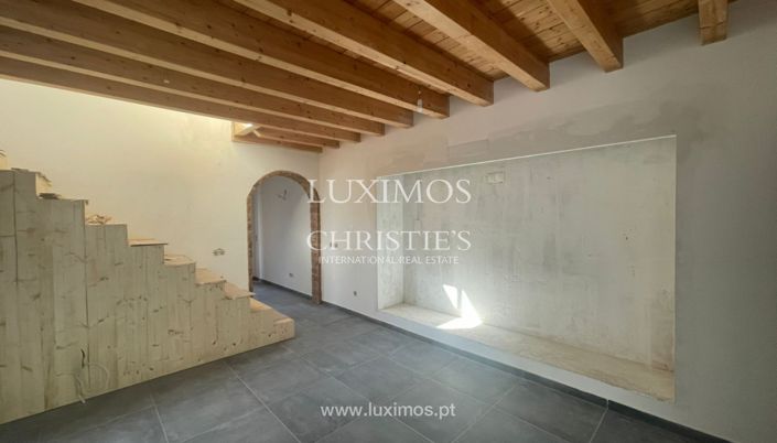 Image No.10-1 Bed Villa for sale