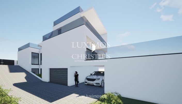 Image No.10-4 Bed Villa for sale