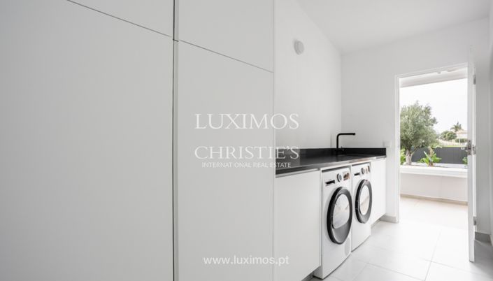 Image No.26-5 Bed Villa for sale