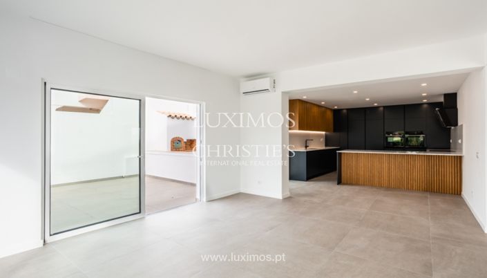 Image No.9-5 Bed Villa for sale