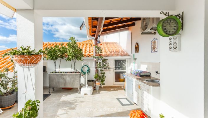 Image No.24-4 Bed Apartment for sale