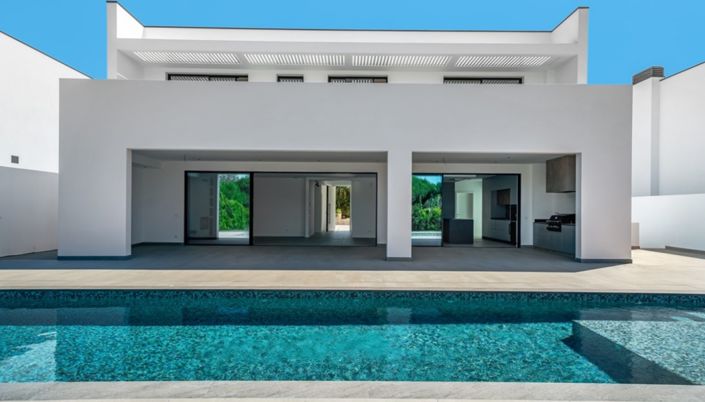 Image No.4-4 Bed Villa for sale
