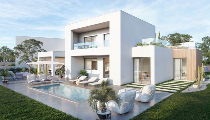 Image No.3-4 Bed Villa for sale