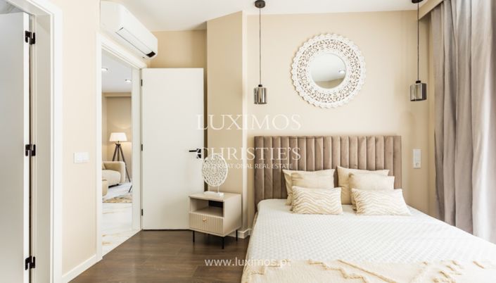 Image No.6-4 Bed Apartment for sale