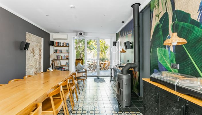 Image No.15-10 Bed Villa for sale