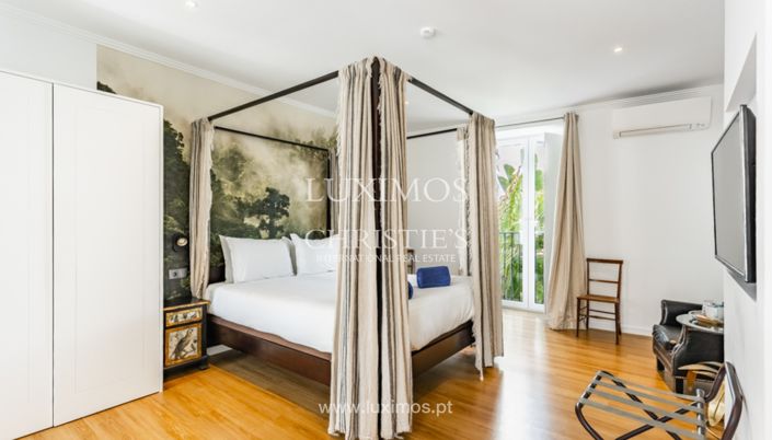 Image No.16-10 Bed Villa for sale