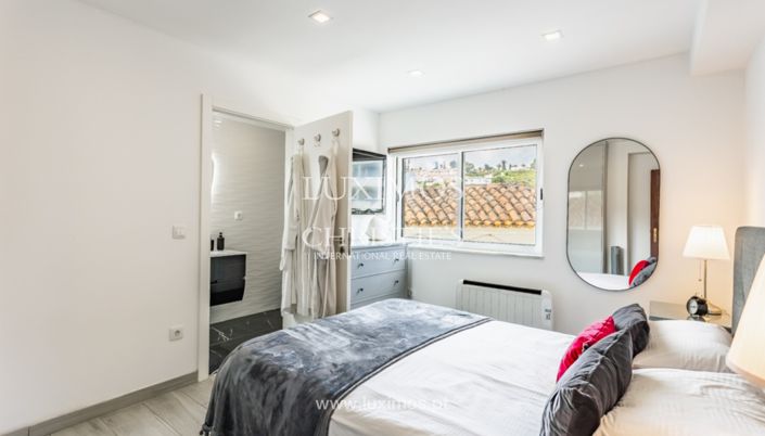 Image No.10-5 Bed Villa for sale