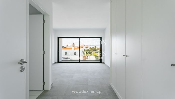 Image No.3-3 Bed Villa for sale