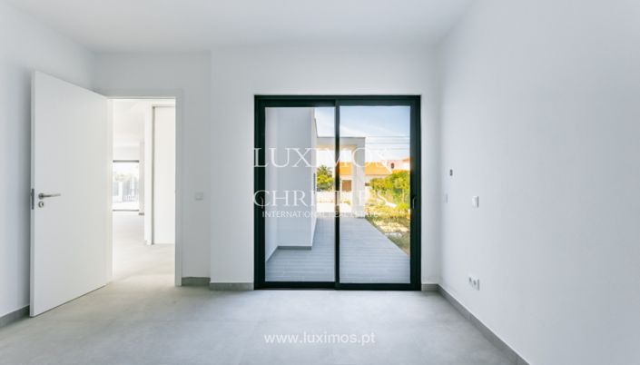 Image No.8-3 Bed Villa for sale