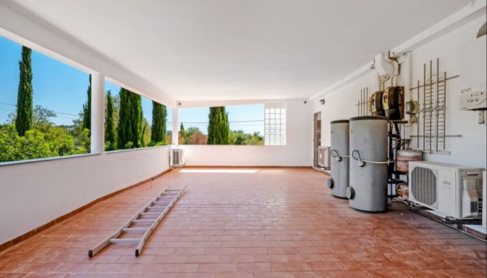 Image No.30-Villa de 6 chambres à vendre à Loule