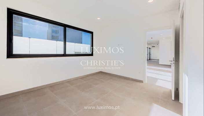 Image No.16-3 Bed Apartment for sale