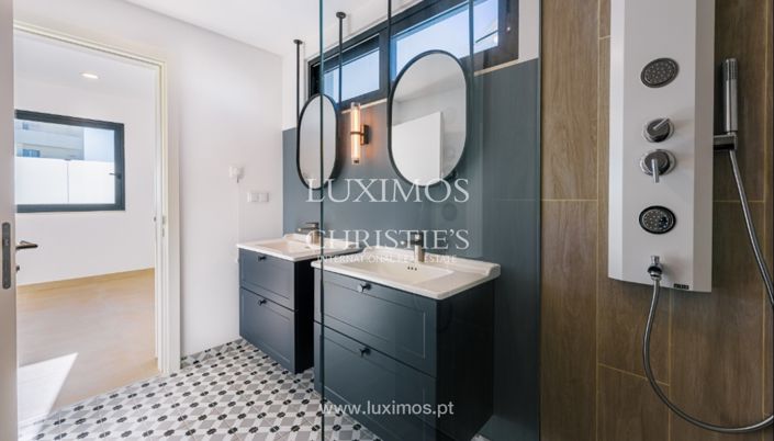 Image No.18-3 Bed Apartment for sale