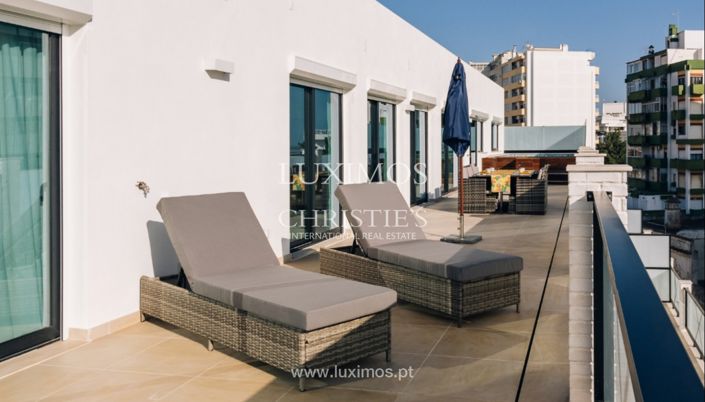 Image No.18-3 Bed Apartment for sale