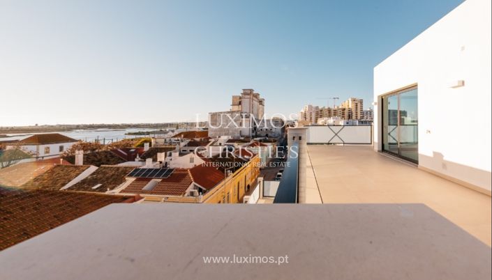 Image No.22-3 Bed Apartment for sale