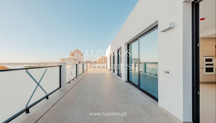 Image No.27-3 Bed Apartment for sale