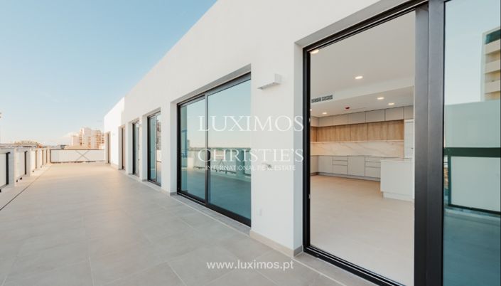 Image No.28-3 Bed Apartment for sale