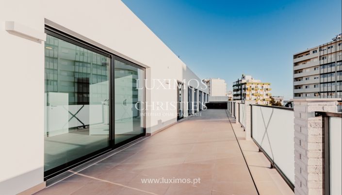 Image No.29-3 Bed Apartment for sale