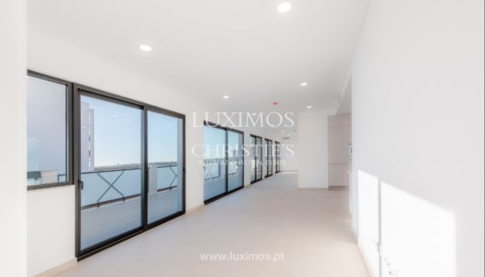 Image No.4-3 Bed Apartment for sale